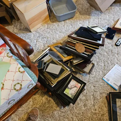 Sale Photo Thumbnail #196