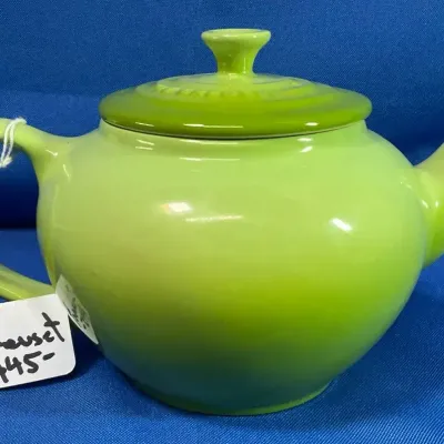 Les Creuset Ceramic Teapot