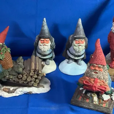 Holiday Gnomes (Resin)