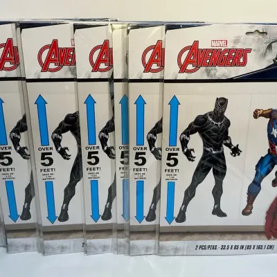 Marvel Avengers Scene Setters (12 Count) (CPA102)