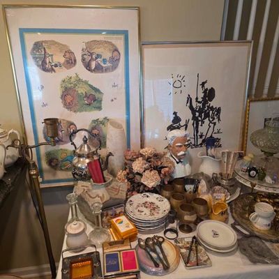 Estate sale photo