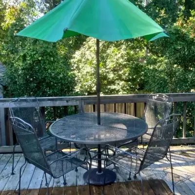 Wrought Iron Patio Dining Set With 4 Chairs & Tilting Crank Umbrella