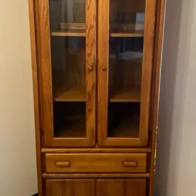 Lighted Oak Display Cabinet With Glass Doors