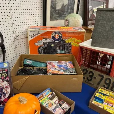 Sale Photo Thumbnail #38