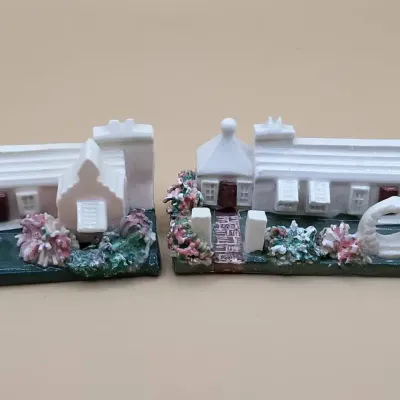 Bermuda Cottage Miniature Figurines by Robert Massey