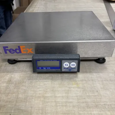 Weighing Scale (Needs Calibration)