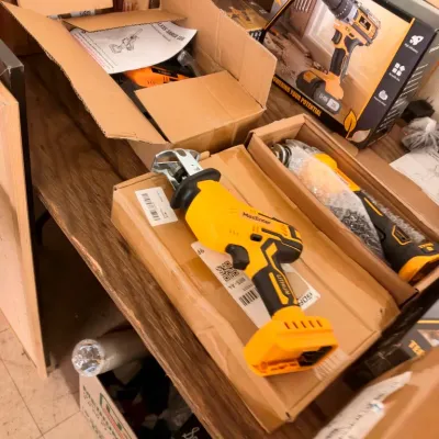 Sale Photo Thumbnail #375