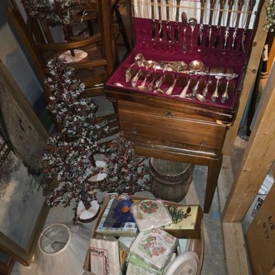 Sale Photo Thumbnail #184