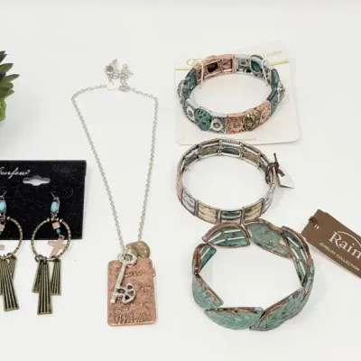 Sale Photo Thumbnail #180