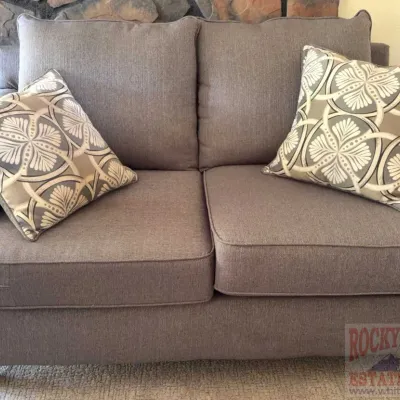 Sale Photo Thumbnail #119