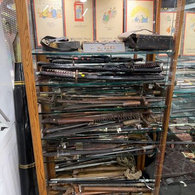 Sale Photo Thumbnail #153