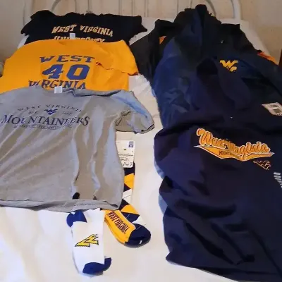 West Virginia Mountaineers Apparel Collection – Shirts, Jackets, Hoodie & Socks