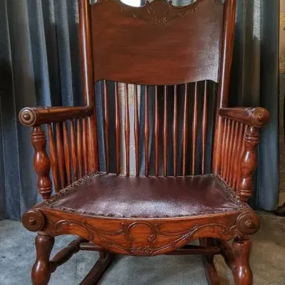 Traditional Wood Spindle-Back Rocking Chair with Leather Seat