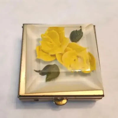Vintage Bircra​​ft Lucite Pill Box with Hand-Carved Yellow Roses