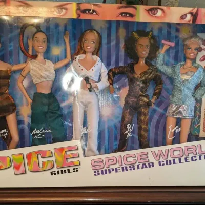 Spice Girls Spice World Collection – 5-Piece Figurine Set