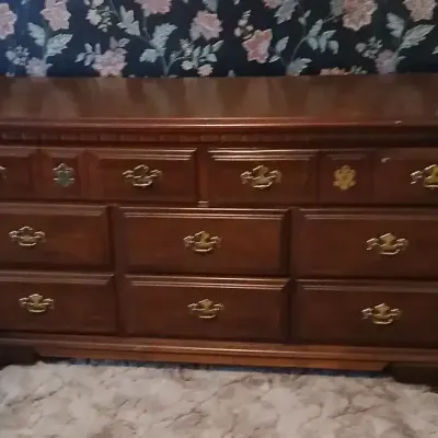 Traditional 8-Drawer Wood Dresser with Brass-Tone Hardware