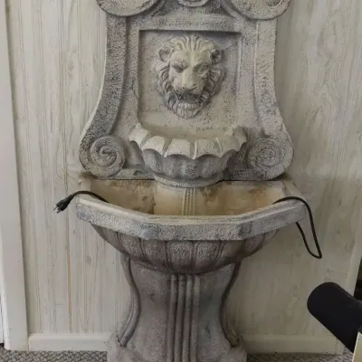 Ornate Lion Head Wall Fountain with Basin