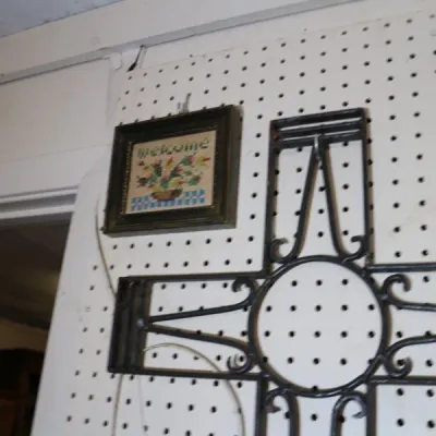Sale Photo Thumbnail #403