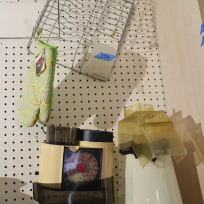 Sale Photo Thumbnail #759