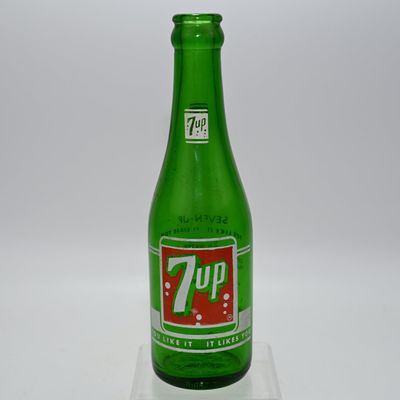 Sale Photo Thumbnail #134: 7up ACL Bottle - Indianapolis