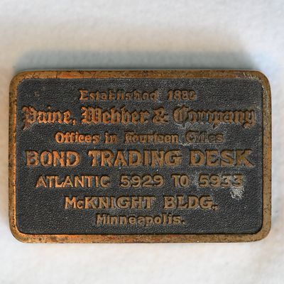 Sale Photo Thumbnail #180: Paine Webber & Company Bond Trading Desk Paperweight