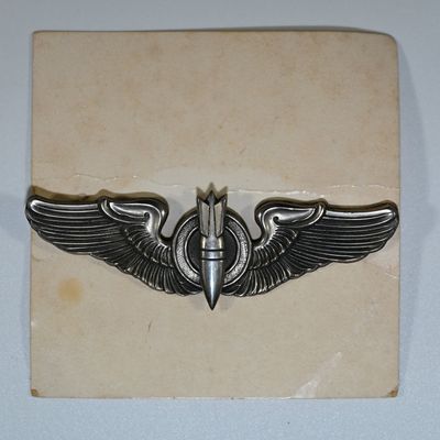 Sale Photo Thumbnail #362: WW II - WW2 Sterling Silver Bombardier Aviation Wings plus plain metal wings - Lot of 2