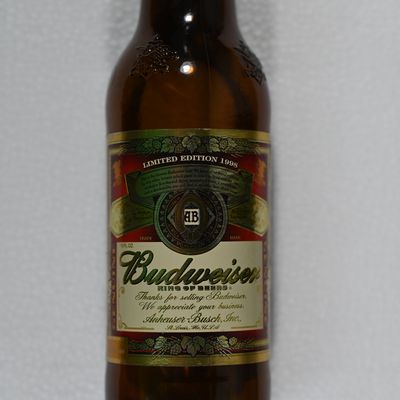 Sale Photo Thumbnail #69: Anheuser Busch Budweiser Limited Edition 1998 Employee Bottle Light