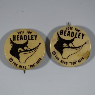 Sale Photo Thumbnail #88: Fox Head 400 Beer - Vote for Headley - Lot of 2 pinback