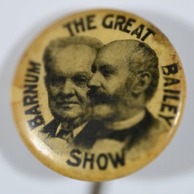 Sale Photo Thumbnail #246: Great Barnum Bailey Show Pinback Button