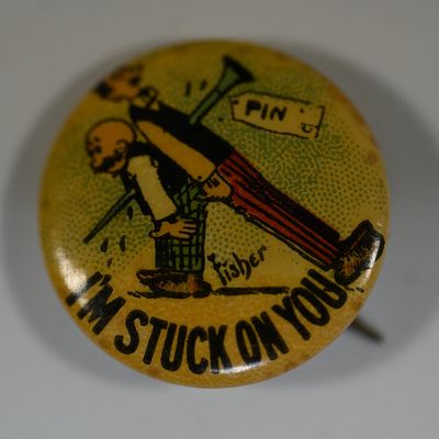 Sale Photo Thumbnail #248: Hassan Cigarettes - I'm Stuck On You Celluloid Pinback