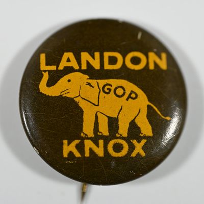 Sale Photo Thumbnail #333: Landon Knox Pinback Button - 1 1/8