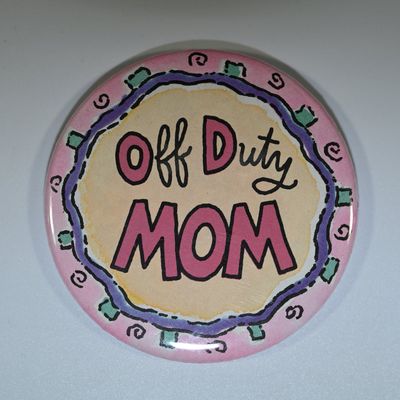 Sale Photo Thumbnail #276: Off Duty Mom Pin