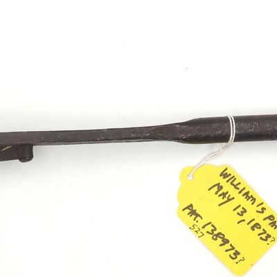 Sale Photo Thumbnail #527: 18''L Williams ratcheting axle wrench