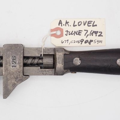 Sale Photo Thumbnail #679: 8''L The AK Lovell Manf'g Co.