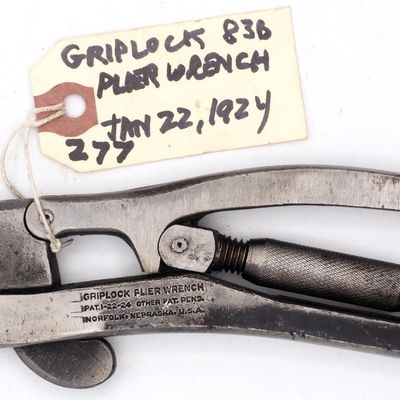 Sale Photo Thumbnail #277: 8.5''L "Griplock Plier Wrench