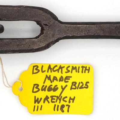 Sale Photo Thumbnail #111: 8.5''L Blacksmith-made buggy wrench