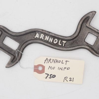 Sale Photo Thumbnail #749: 7.25''L "Arnholt"