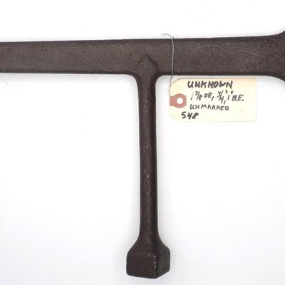Sale Photo Thumbnail #548: 17''L Unknown T-shaped
