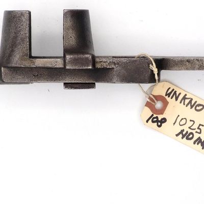 Sale Photo Thumbnail #108: 12''L Unmarked T-handle buggy wrench