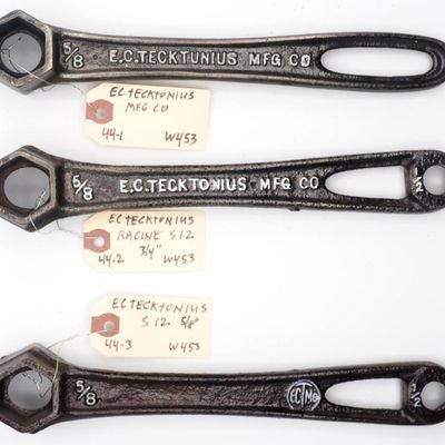 Sale Photo Thumbnail #44: (3) Tecktunius Wrenches