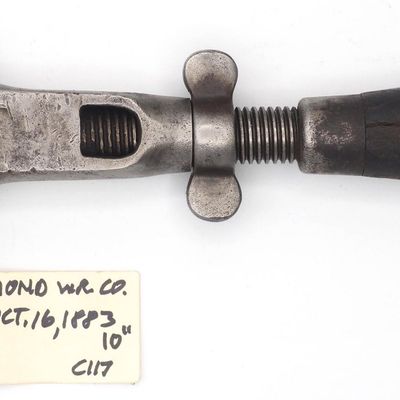 Sale Photo Thumbnail #210: 10.125''L Diamond Wrench Mfg Co