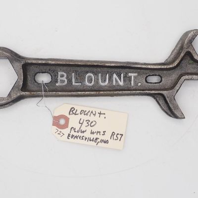 Sale Photo Thumbnail #726: 10''L "Blount"