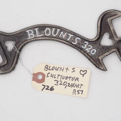 Sale Photo Thumbnail #725: 7.5''L "Blounts 320"