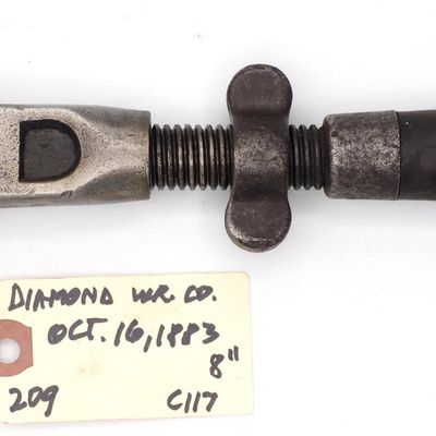 Sale Photo Thumbnail #209: 8.25''L Diamond Wrench Mfg Co