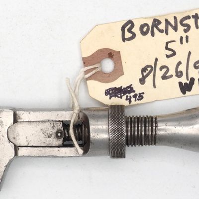 Sale Photo Thumbnail #495: 5''L "Bornstein" open frame double screw