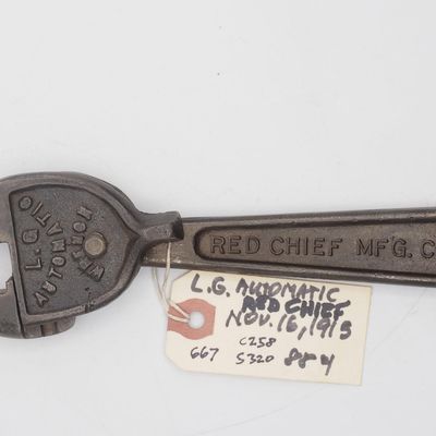 Sale Photo Thumbnail #667: 8''L "Red Chief Mfg Co"