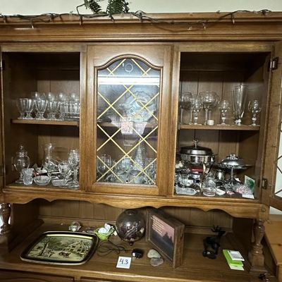 Sale Photo Thumbnail #40: Pickers Rights of Contents of the China Cabinet