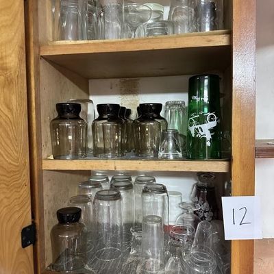 Sale Photo Thumbnail #9: Pickers Rights of Cabinet