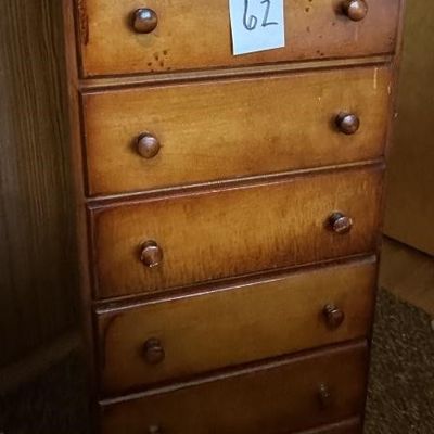 Sale Photo Thumbnail #59: 6-Drawer Lingerie Chest