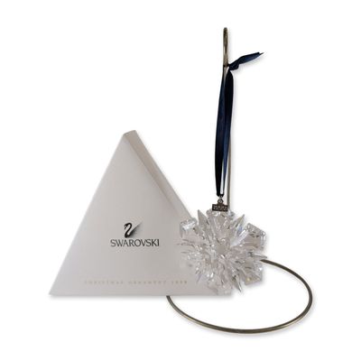 Sale Photo Thumbnail #516: Swarovski Crystal 1999 Annual Edition Christmas Ornament Snowflake